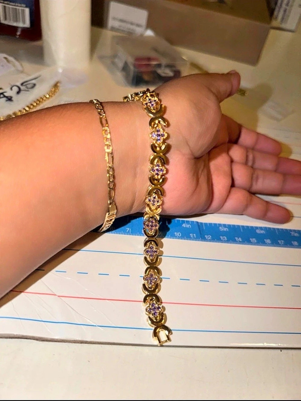 Gold-Tone Floral Link Bracelet( laminated gold) 19cm